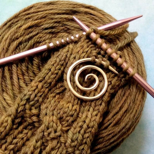 🔥Spiral Cable Knitting Needle🎁